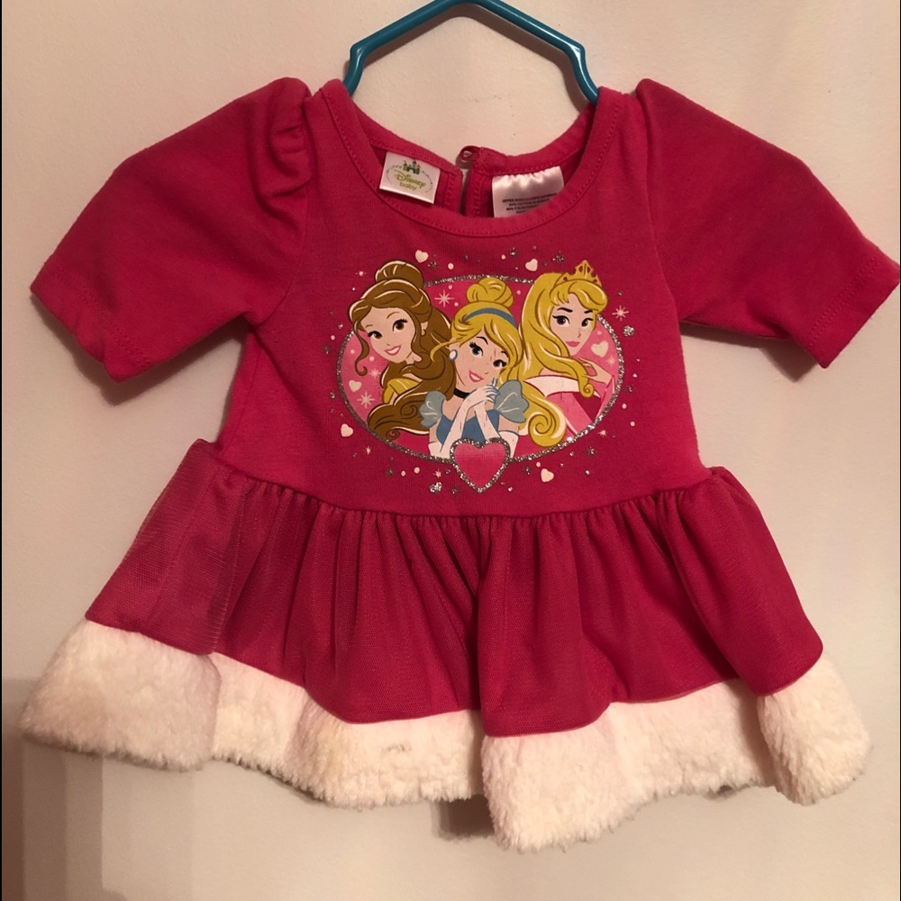 Disney newborn top